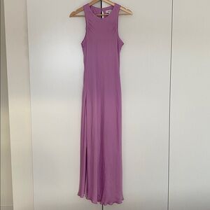 Elegant Lavender Sleeveless Dress